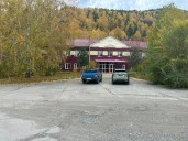 Продается здание (общежитие на 48 мест), Республика Хакасия, г. Саяногорск, пгт. Майна, Административная площадь, стр. 4